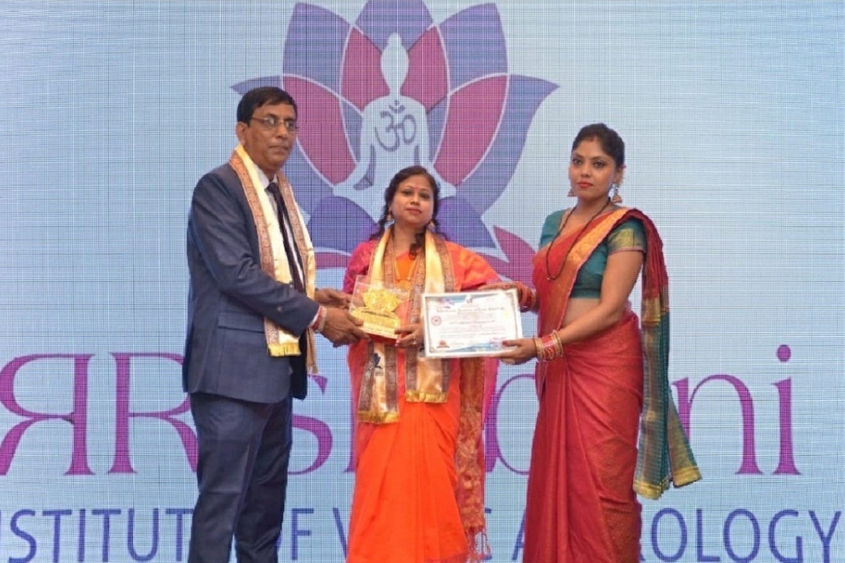 Award Winning Astrologer